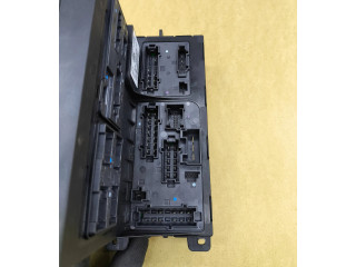 Pojistková skříňka 2115454401, 00003248A42 Mercedes-Benz CLS C219 2005