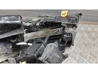 Передняя фара