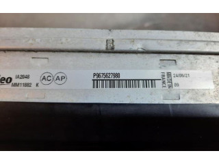 Радиатор интеркулера 9675627980 Citroen C5 Aircross
