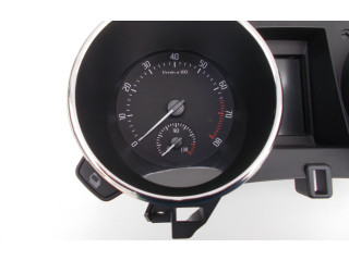 Спидометр (приборный щиток) 5L0920840F Skoda Yeti (5L)