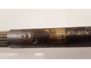 Крестовидная связь оси рулевого колеса