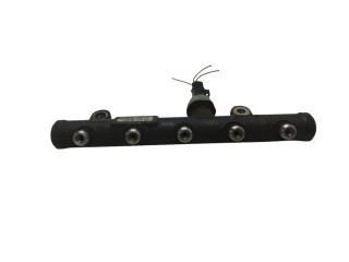 Топливная рампа 9681649580   Peugeot Expert   для двигателя RHK