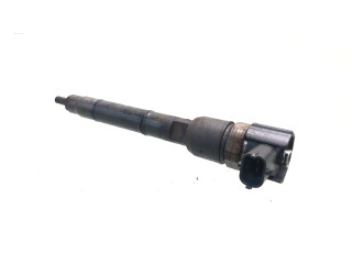 Vstřikovač 338002A900, 0445110320 Hyundai i30 pro naftový motor 1.6