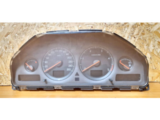 Панель приборов 9499671   Volvo V70       