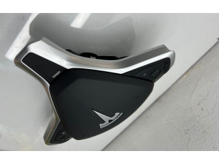 Подушка безопасности водителя 0589P1000552, 23120219 Tesla Model S