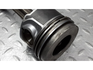 Píst 059107065BJ, 059AA   Audi A4 S4 B7 8E 8H  pro naftový motor 3.0 ASB 