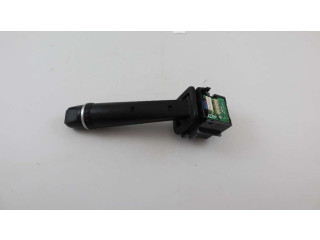 Ручка стеклоочистителей 31268565   Volvo V70