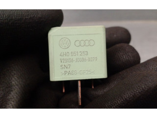 Блок предохранителей 4H0951253 Audi Q3 8U