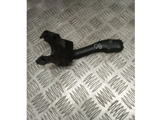 Ручка стеклоочистителей    Volkswagen PASSAT B5