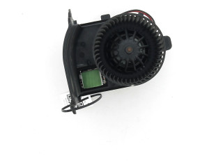Вентилятор печки    7701057683   Renault Clio II