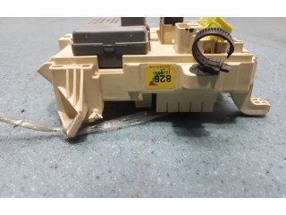 Pojistková skříňka 82641-12150, 82641-12150 Toyota Corolla E110 2000