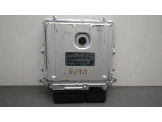 Блок управления двигателя P05187330AA, 0281013646   Jeep Commander