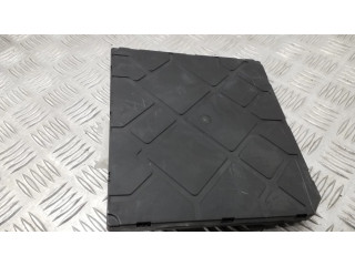 Блок комфорта 5Q0937084AA Skoda Octavia Mk3 (5E)