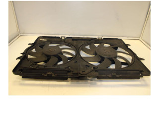 Вентилятор радиатора     8K0121003M    Audi Q5 SQ5 