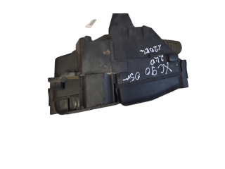 Блок предохранителей 30728132 Volvo XC90