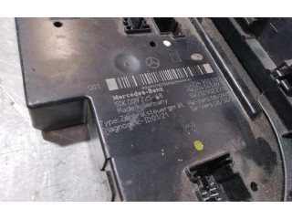 Pojistková skříňka Řídící jednotka BSM 2049001102, 2049001102 Mercedes-Benz CLK AMG A208 C208 2009