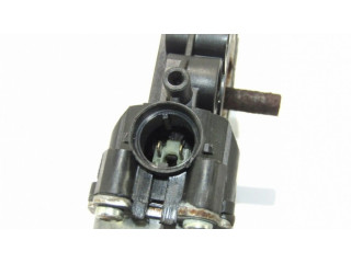 Передний двигатель механизма для подъема окон