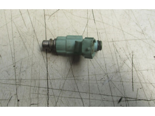 Форсунка Mitsubishi Carisma