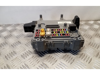 Блок предохранителей 56010436AE Jeep Cherokee III KJ