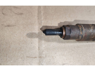 Форсунка 028130202p    Audi A3 S3 8L   