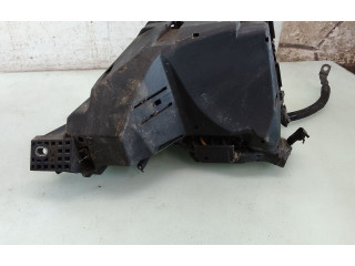 Блок предохранителей 689T14A076CA Ford S-MAX