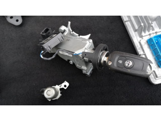 Комплект блоков управления 13510523, 39060523 Opel Astra K