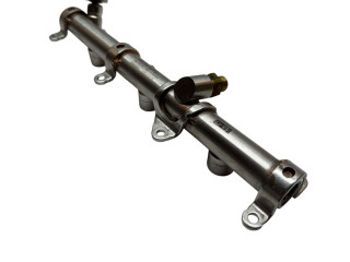 Топливная рампа 06M133316L, 1709420279   Audi A5  