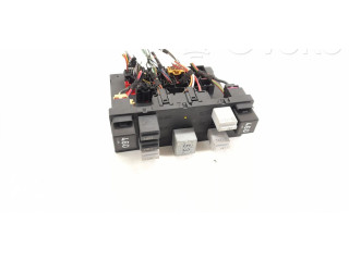 Блок предохранителей 3C0937049E Skoda Octavia Mk2 (1Z)