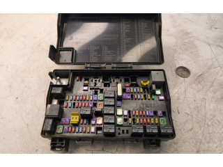 Блок предохранителей P68251627AC Jeep Grand Cherokee