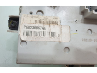 Блок предохранителей P68236667AE Jeep Cherokee