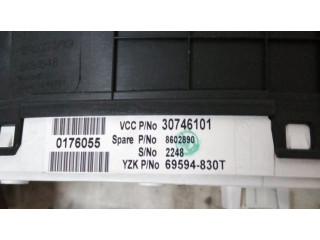 Přístrojová deska Volvo XC90 2006 30746101