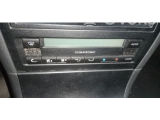 Блок управления климат-контролем S24 Skoda Octavia Mk1 (1U)