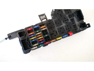 Блок предохранителей 518323217, 8651187 Volvo S60