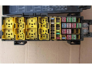 Подушка безопасности водителя    Jeep Cherokee III KJ