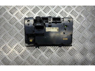 Блок управления климат-контролем 8682734 Volvo XC90