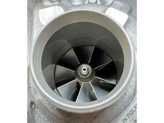 Turbodmychadlo Турбина 057145601E   Audi Q7 4M   