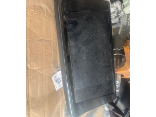 Дисплей 9838129680 Peugeot 2008 II