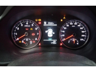 Přístrojová deska KIA Stonic 2022 94033H8740, 220705