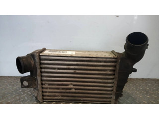 Интеркулер 517159990, 1686864 Alfa Romeo GT 1.9