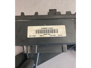 Блок предохранителей 04692114AC, 0001122500 Jeep Commander