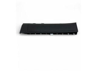 Подушка безопасности для колен A1768600402   Mercedes-Benz GLA W156