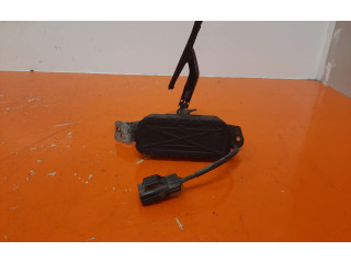 Моторчик дворников     Volvo S80