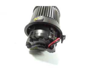 Вентилятор печки       Peugeot 2008 I