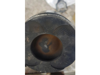 Píst Mercedes-Benz E W211