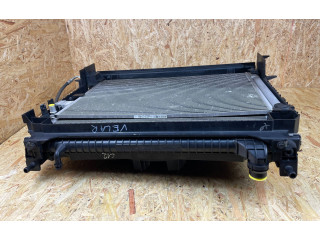 Комплект радиатора Land Rover Range Rover Velar 2017 - года HK83-8C607-CE, GX73-19710-BC