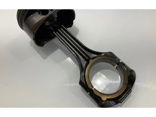 Píst Mercedes-Benz E W211