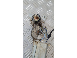 Моторчик заднего дворника     Daihatsu Feroza