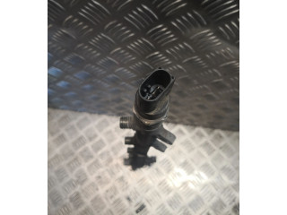 Vstřikovací lišta 612070095, A612070095 Mercedes-Benz ML W163 OM 612.963