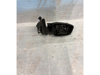 Зеркало электрическое Skoda Fabia Mk3 (NJ) 2015 - 2021 года