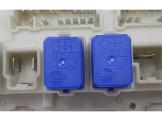 Блок предохранителей 243503FY0A   Infiniti FX    